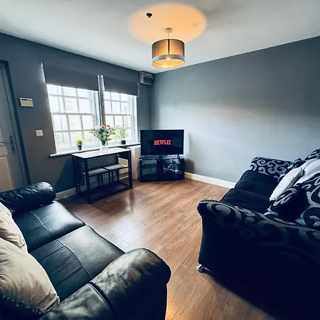 Appartement Queens Townhouse - 4 Bedrooms - Sleeps 9 Whitehaven